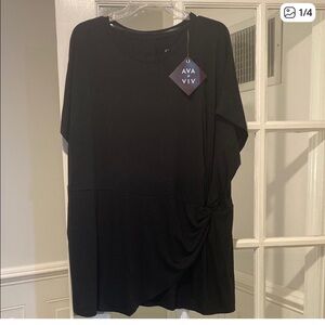 AvaVIV size 3X (24/26) top New With Tags